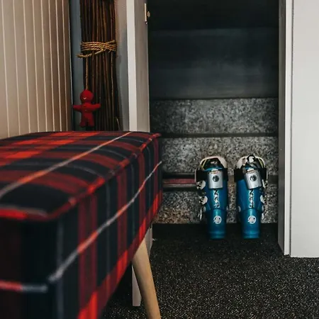 Charming 4 Bed Flat In