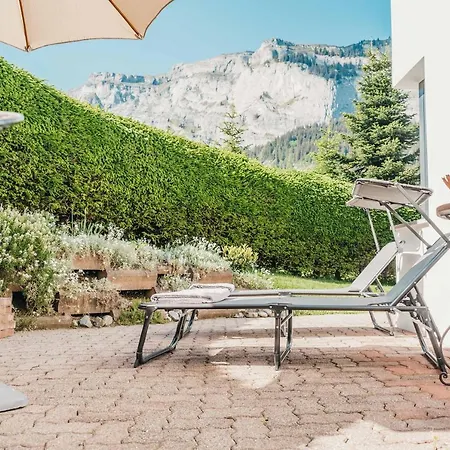 Charming 4 Bed Flat In * Flims