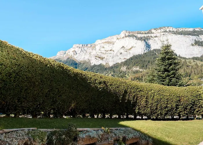 Charming 4 Bed Flat In *