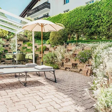 Charming 4 Bed Flat In *